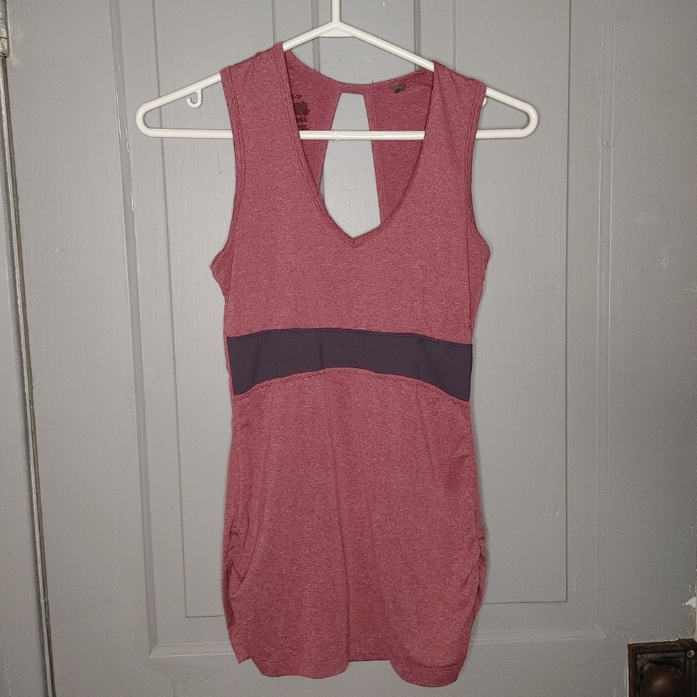 Women's Sleeveless V-Neck Top - Pink and Gray